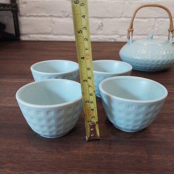 Vintage Teapot & 4 Cups Set Light Blue Rattan Handle By Pier 1 Imports Textured - Picture 8 of 11